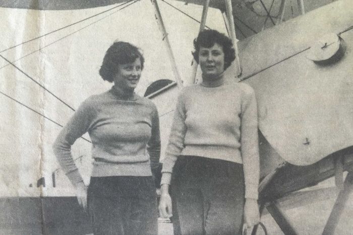 Brigid Holmes with sister Honor, also a pilot. Image via The ABC. 