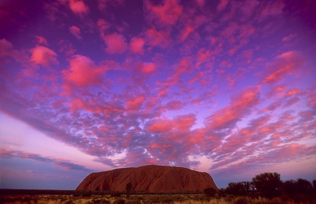 3. Sunset at The Rock, Uluru-Kata Tjuta National Park_CREDIT Tourism NT and David Kirkland_small