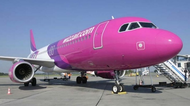 Irate-pilot-on-delayed-Wizz-Air-flight-loses-his-cool.jpg